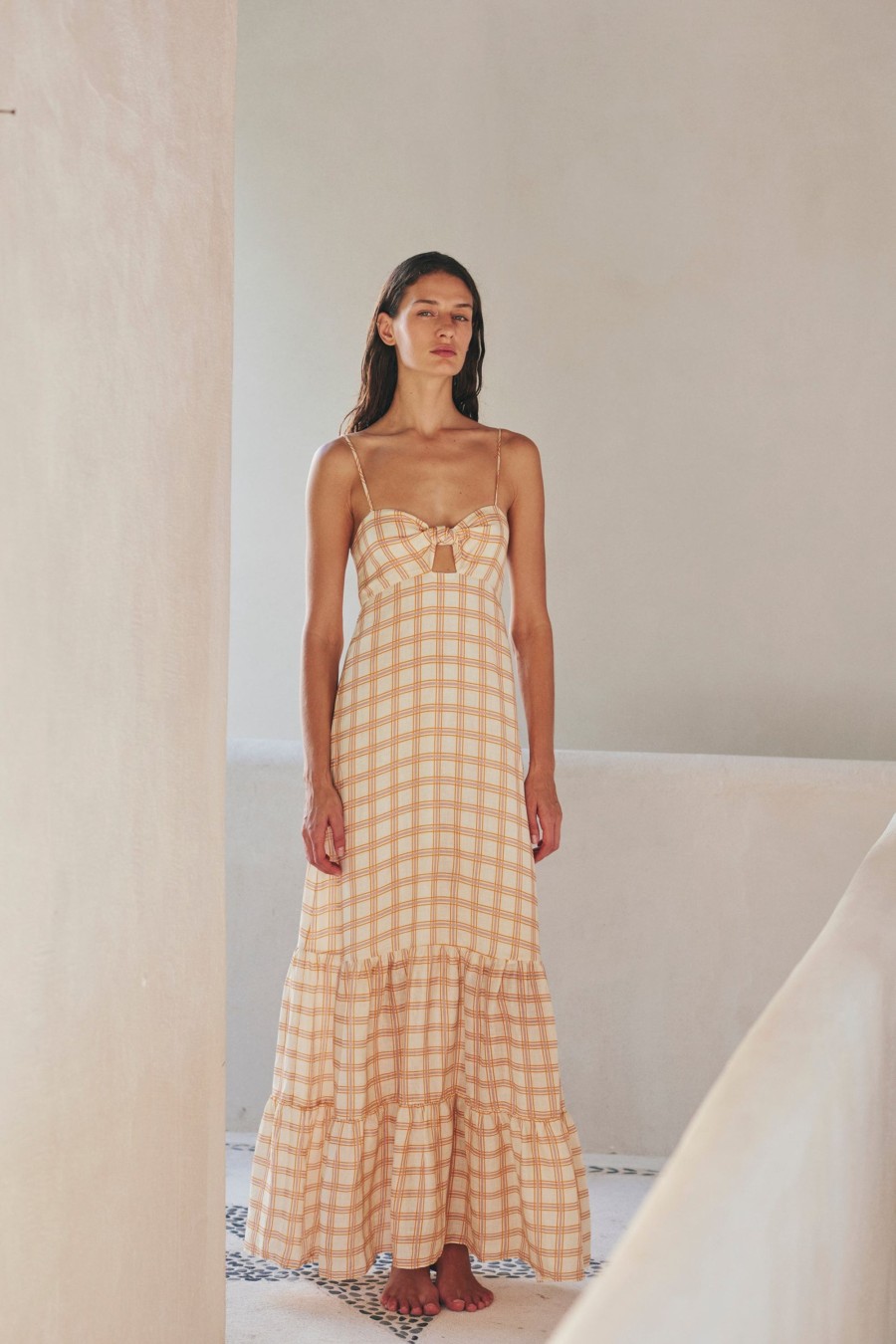 Women Juan de Dios Dresses | Julieta Linen Maxi Dress/Cream And Butter Scotch